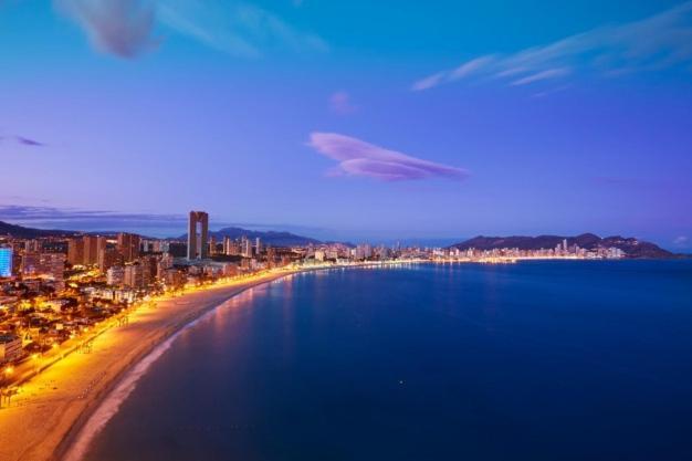 Sunset Waves Benidorm By Mar Holidays Ngoại thất bức ảnh